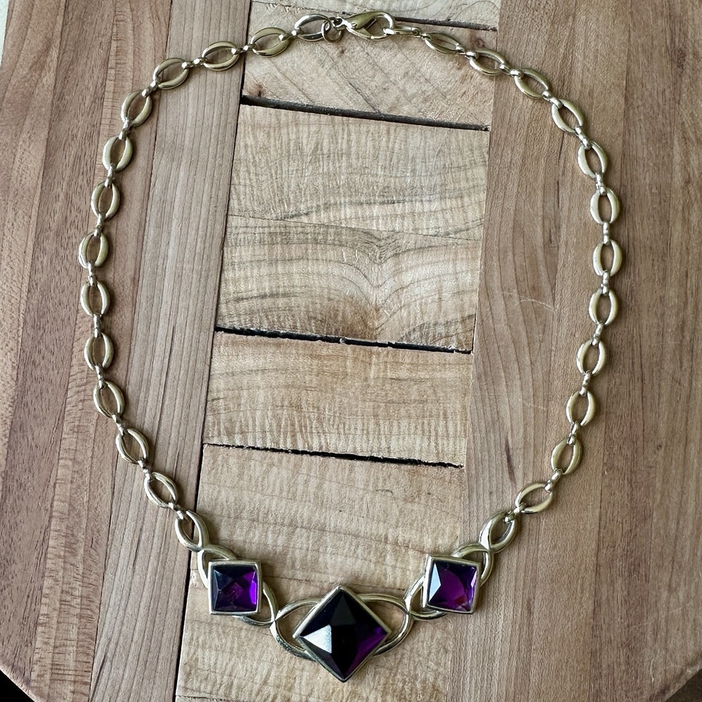VTG Park Lane Accent Necklace 18 Inch Purple Square Facet Glass Bib Gold Signed - Picture 3 of 10